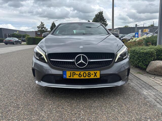 Mercedes-Benz A-KLASSE 180 d Lease Edition | Automaat | Navi | Cruise control | Airco | Parkeersensoren achter