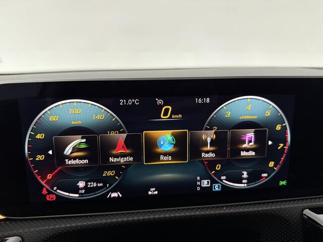 Mercedes-Benz A-KLASSE 200 AMG 164PK Pano Camera Sfeerverl. LED Virtual Navi Clima Cruise PDC 18"LMV