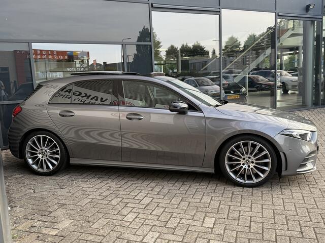 Mercedes-Benz A-KLASSE 250 AMG-NIGHT,PANO,NAV/CAM,BURMESTER