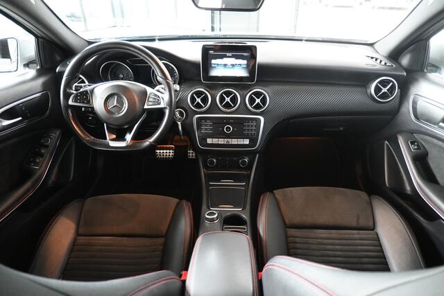 Mercedes-Benz A-KLASSE 160 Ambition AMG Automaat Navigatie LED Rijklaaprijs Inruil Mogelijk!