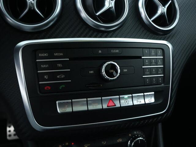 Mercedes-Benz A-KLASSE 180 AMG Sportpakket | Panoramadak | Stoelverwarming | Sfeerverlichting | LED | Navigatie | Parkeersensoren | Inclusief 12 Maanden Garantie