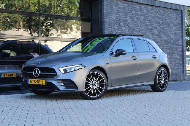 Mercedes-Benz A-KLASSE 250 e Premium | PANO | BURMESTER | 360 | MAGNO | SFEER | CARPLAY | DODE HOEK |