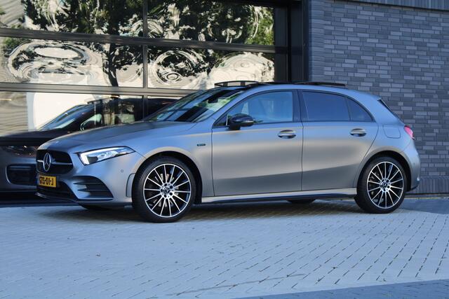 Mercedes-Benz A-KLASSE 250 e Premium | PANO | BURMESTER | 360 | MAGNO | SFEER | CARPLAY | DODE HOEK |