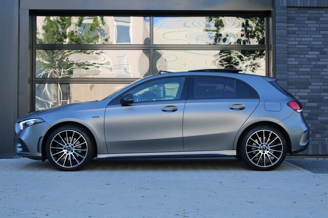Mercedes-Benz A-KLASSE 250 e Premium | PANO | BURMESTER | 360 | MAGNO | SFEER | CARPLAY | DODE HOEK |
