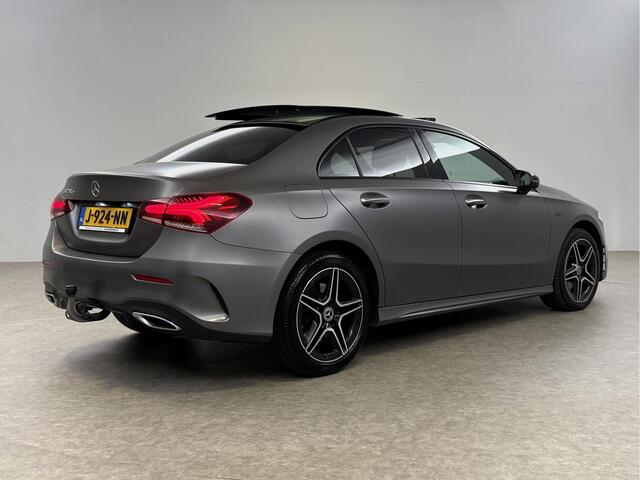 Mercedes-Benz A-KLASSE 250 e AMG 235PK Pano Sfeer Trekhaak Virtual LED Camera Carplay Memory Clima Cruise Navi PDC 18"LMV