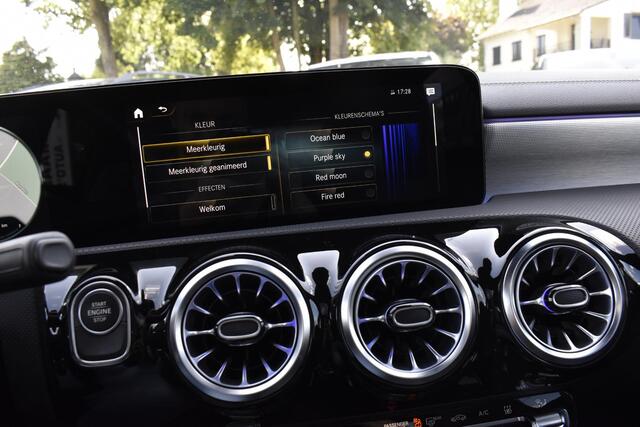 Mercedes-Benz A-KLASSE 250 e AMG Line Distronic Mercedes-Benz A-klasse 250 e AMG Line