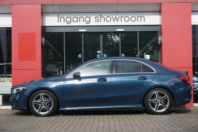 Mercedes-Benz A-KLASSE 180 Business Solution AMG Automaat | WideScreen | Camera | Origineel NL |