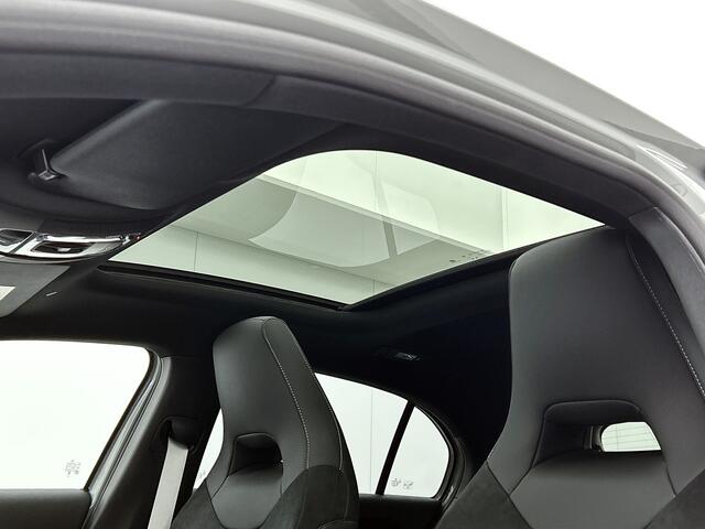 Mercedes-Benz A-KLASSE 180 Business Solution AMG | Nightpakket | AMG Line Plus pakket | Parkeerpakket met 360°-camera | KEYLESS GO | Head-up display | Dodehoekassistent | Extra USB-poorten | Stoelverwarming voor |