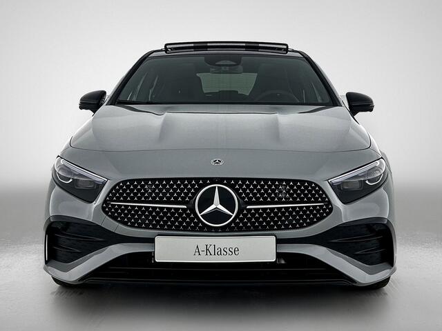 Mercedes-Benz A-KLASSE 180 Business Solution AMG | Nightpakket | AMG Line Plus pakket | Parkeerpakket met 360°-camera | KEYLESS GO | Head-up display | Dodehoekassistent | Extra USB-poorten | Stoelverwarming voor |
