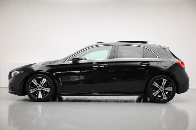 Mercedes-Benz A-KLASSE 200 Business Solution AMG |Pano|Camera|Carplay|