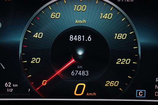 Mercedes-Benz A-KLASSE 180 Buss. Sol. AMG-LINE | AUT | CAMERA | WIFI | LEDER | M-BUX