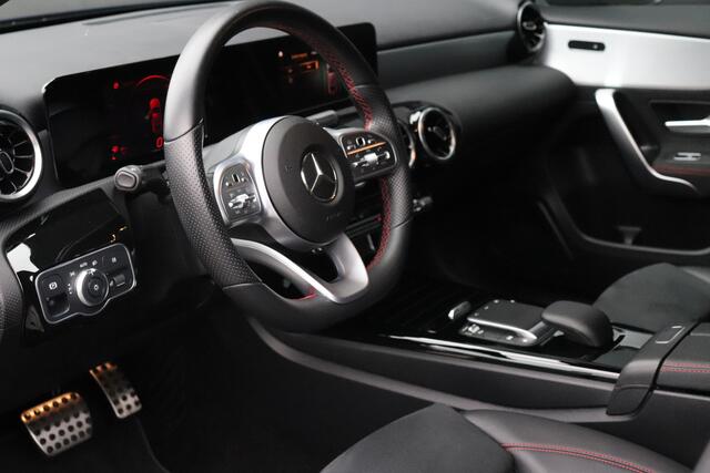 Mercedes-Benz A-KLASSE 180 Buss. Sol. AMG-LINE | AUT | CAMERA | WIFI | LEDER | M-BUX