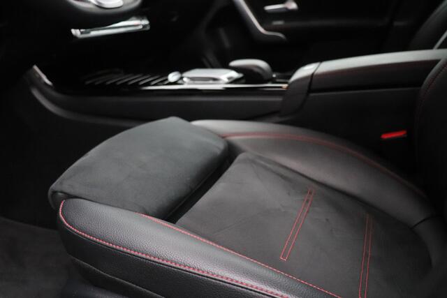 Mercedes-Benz A-KLASSE 180 Buss. Sol. AMG-LINE | AUT | CAMERA | WIFI | LEDER | M-BUX