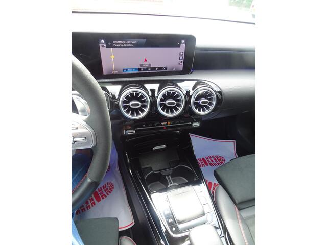 Mercedes-Benz A-KLASSE AMG 35 4MATIC Edition 1 PANORAMA DAK|ACHTERUIT RIJ CAMERA|AERONAMIC|DODEHOEK DETECTIE| BURMESTER|STOELVERWARMING|