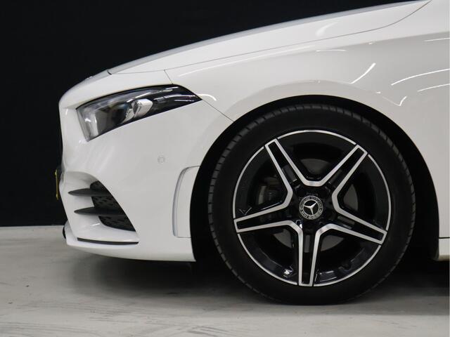 Mercedes-Benz A-KLASSE 200 Business Solution AMG [CAMERA, PCA V+A, FLIPPERS, STOELVERWARMING, NAVIGATIE, CLIMATE CONTROL, TREKHAAK, NIEUWSTAAT]