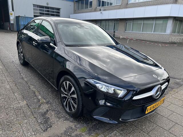 Mercedes-Benz A-KLASSE 250 e Business Line