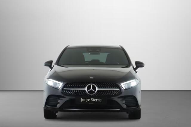 Mercedes-Benz A-KLASSE 250 e AMG ** LED, MBUX+, 19-inch LMV, ADAPT. CRUISE, SPIEGEL PACK ** UNFALLFREI - JUNGE STERNE ** ** INFORMEER OOK NAAR ONZE AANTREKKELIJKE FINANCIAL-LEASE TARIEVEN **