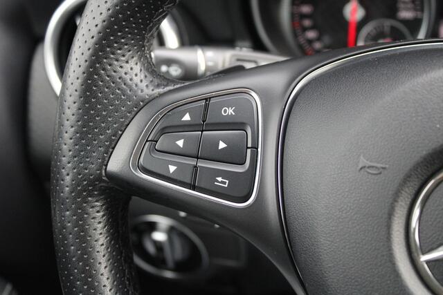 Mercedes-Benz A-KLASSE 200 Prestige - Camera - Stoelverwarming - Sportstoelen - LED - Leder - PDC - Navi - Rijklaar