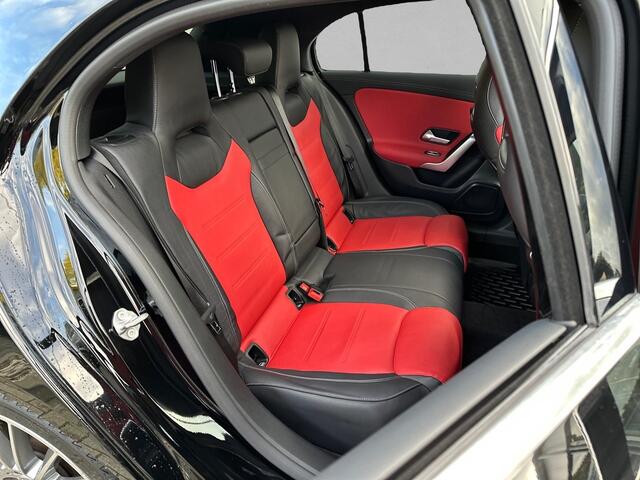 Mercedes-Benz A-KLASSE 250 e Premium AMG / PANO / CAMERA / CRUISE / 19'' / LEER / STOELVERW