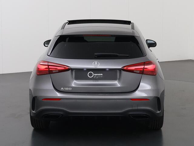 Mercedes-Benz A-KLASSE 180 Business Solution AMG | Panoramaschuifdak | AMG Line Plus | Night | Head-up display | Dodehoekassisten