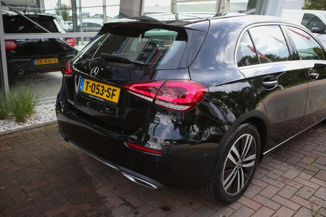 Mercedes-Benz A-KLASSE 200 Premium Plus