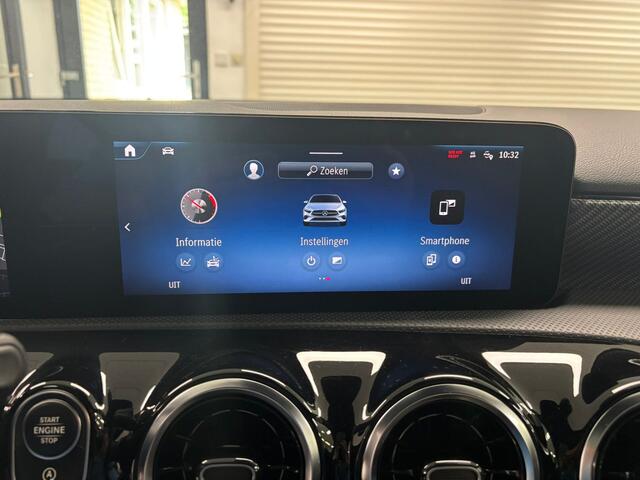Mercedes-Benz A-KLASSE 180 Business Line Led Camera Parctronic
