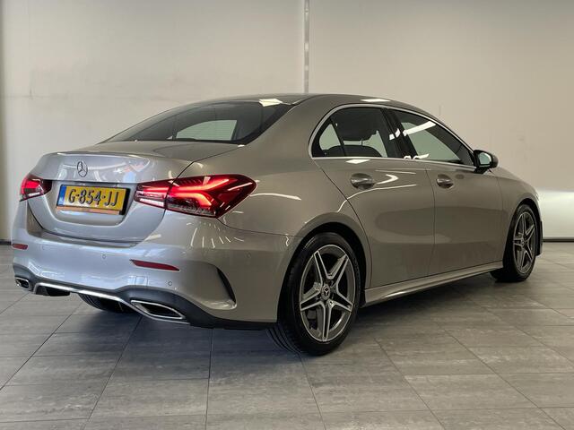 Mercedes-Benz A-KLASSE 200 Business Solution | Camera | Sfeerverlichting | Wide Screen |