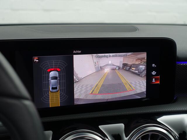 Mercedes-Benz A-KLASSE 250 e AMG Prestige Plus Aut- Panoramadak, 2x Memory, Sfeerverlichting, Carplay, Android Auto, Zitcomfort