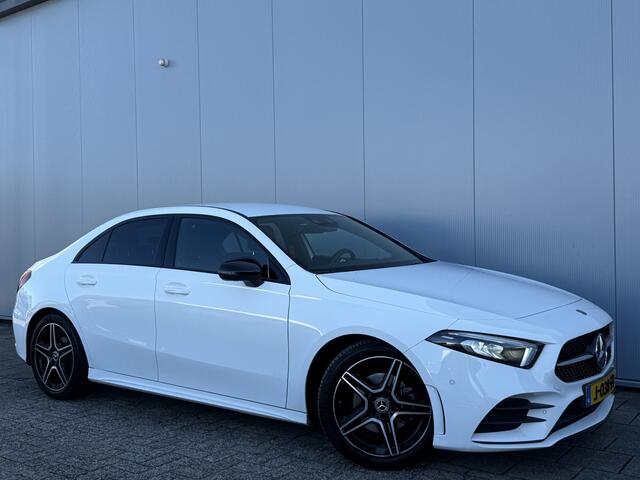 Mercedes-Benz A-KLASSE 180 Business Solution AMG-Pakket Automaat