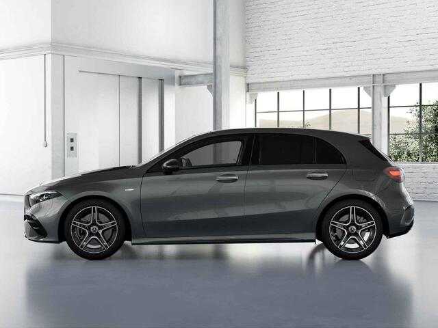 Mercedes-Benz A-KLASSE Hatchback 250 e Business Solution AMG