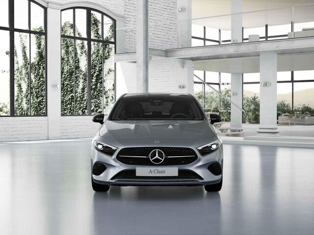 Mercedes-Benz A-KLASSE Hatchback 180 Business Solution Luxury