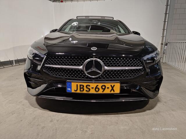 Mercedes-Benz A-KLASSE 200 164pk AMG Line Premium Plus Edition DCT 120kw Panoramadak