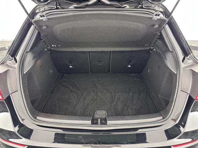 Mercedes-Benz A-KLASSE 160 Business Solution *1/2ELATHER | FULL-LED | WIDE-SCREEN-COCKPIT | CAMERA | NAVI-FULLMAP | HEATED-COMFORTSEATS | ECC | PDC | CRUISE | 16''ALU*