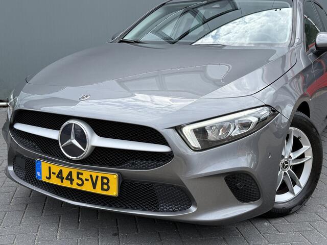 Mercedes-Benz A-KLASSE BWJ 2020 180 136 PK Business Solution NIEUW BINNEN !!
