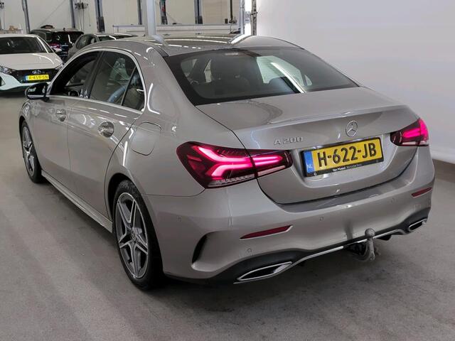 Mercedes-Benz A-KLASSE 200 Business Solution AMG Nap / Clima / Sportstoelen