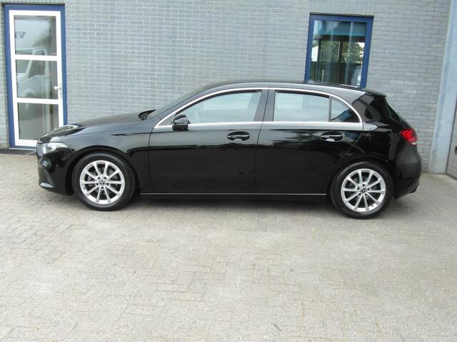 Mercedes-Benz A-KLASSE 180 Inclusief Afleveringskosten