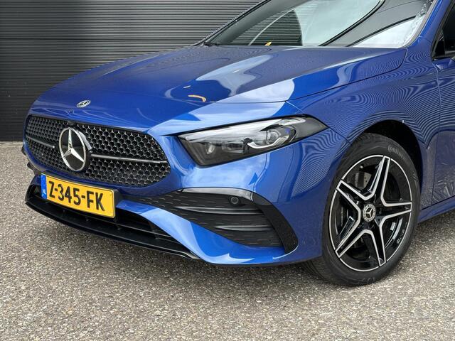 Mercedes-Benz A-KLASSE 250 e AMG Line | Panoramadak | Night Pakket | Dodehoekassistent | MULTIBEAM LED Koplampen | Sfeerverlichting | Stoelverwarming | Achteruitrijcamera | Elektrisch Inklapbare Buitenspiegels
