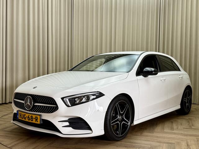 Mercedes-Benz A-KLASSE 250 *AMG* Leder/Alcantara / 225PK / Camera / Full LED / Cruise / Navigatie / 18'' LMV