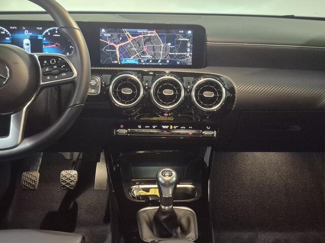 Mercedes-Benz A-KLASSE 180 Business Solution