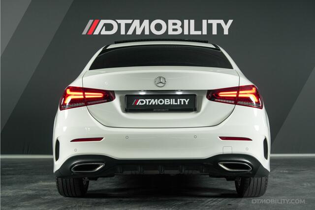 Mercedes-Benz A-KLASSE 200 AMG Night | Pano | Memory | Sfeer