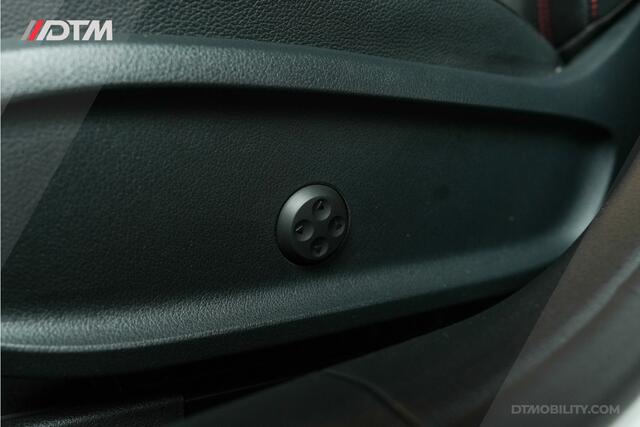 Mercedes-Benz A-KLASSE 200 AMG Night | Pano | Memory | Sfeer