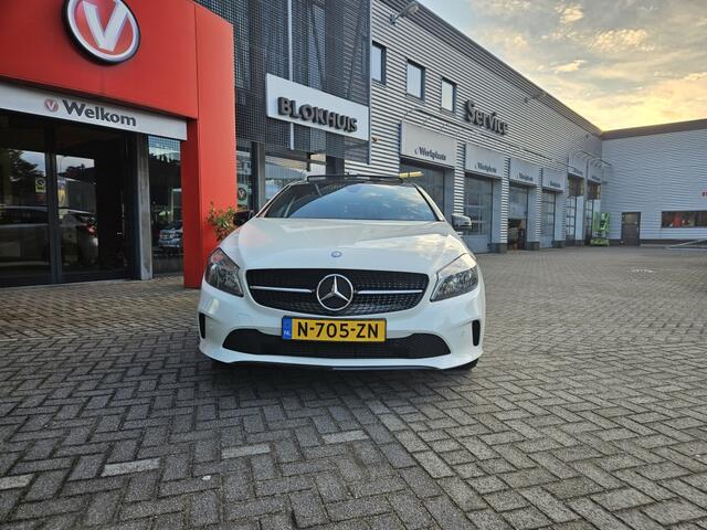 Mercedes-Benz A-KLASSE 180 Ambition | Navi | Panodak