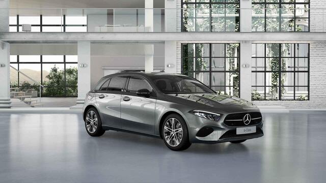 Mercedes-Benz A-KLASSE 250e Business Solution Luxury | Panoramaschuifdak | Advanced sound | Nightpakket | Dodehoekassistent | Achteruitrijcamera |