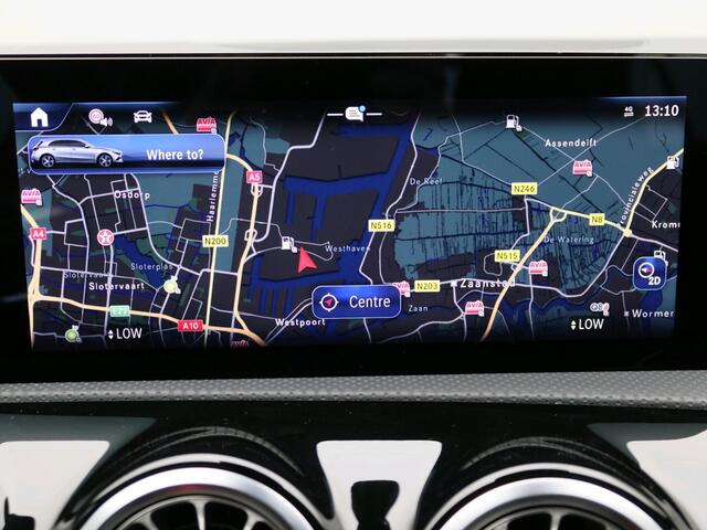 Mercedes-Benz A-KLASSE 250 e Star Edition AMG Plug-In Hybride AMG Line | Sfeerverlichting |Achteruitrijcamera | Apple CarPlay, Inclusief 24 maanden MB Certified garantie voor Europa.
