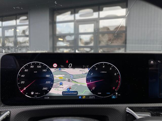 Mercedes-Benz A-KLASSE 180 Star Edition Pano Camera