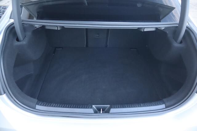Mercedes-Benz A-KLASSE 200 Business Solution AMG NL-Auto!! Sfeerverl. I Matrix-Led I Elek.Stoelen