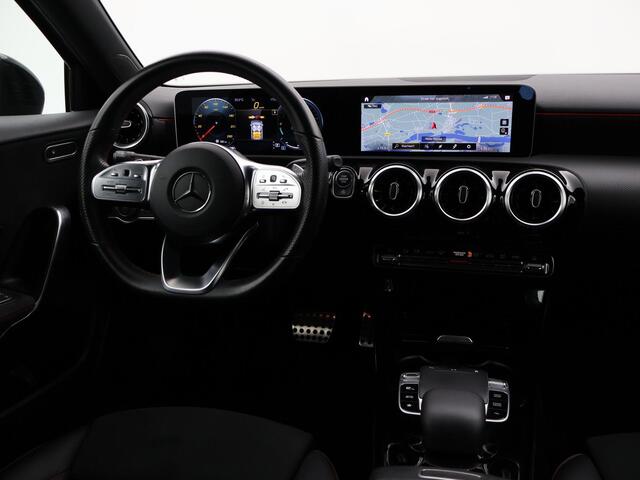 Mercedes-Benz A-KLASSE 200 163 PK AUT. AMG NIGHT + PANORAMA | CAMERA | STOELVERW. | WIDESCREEN MBUX