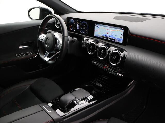 Mercedes-Benz A-KLASSE 200 163 PK AUT. AMG NIGHT + PANORAMA | CAMERA | STOELVERW. | WIDESCREEN MBUX