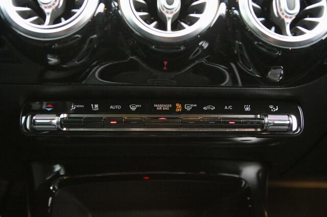 Mercedes-Benz A-KLASSE 250 e Bns Sol. AMG