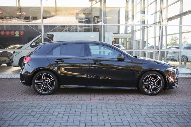 Mercedes-Benz A-KLASSE 180 Bns Solution AMG